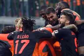 AC Milan lên ngôi đầu Serie A sau màn ngược dòng ngoạn mục. (Nguồn: football-italia.net)