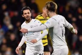 Premier League: Manchester City lên ngôi đầu, Chelsea xuống thứ ba 