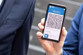 AU kêu gọi các nước EU công nhận chứng nhận tiêm chủng