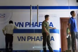 Vụ VN Pharma: Truy tố 12 bị can buôn bán thuốc chữa bệnh ung thư giả