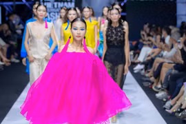 Sắc màu Xuân Hè 2019. (Ảnh: CTV)