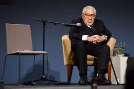 Cựu Ngoại trưởng Mỹ Henry Kissinger dự một buổi lễ ở Berlin, Đức, hồi tháng 1/2020. (Nguồn: Reuters)
