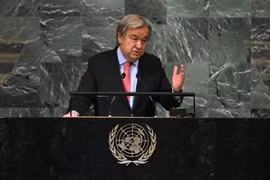 Tổng Thư ký Liên hợp quốc Antonio Guterres phát biểu trước Đại Hội đồng Liên hợp quốc ở New York. (Ảnh: AFP/TTXVN)