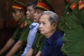 Bị cáo Nguyễn Hữu Tín, nguyên Phó Chủ tịch UBND Thành phố Hồ Chí Minh. (Ảnh: Thành Chung/TTXVN)