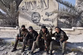 Hơn 100 binh sĩ Syria tử trận khi IS bất ngờ tái chiếm Palmyra