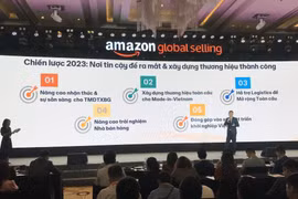 Ông Gijae Seong, Giám đốc Điều hành Amazon Global Selling Việt Nam giới thiệu về tuần lễ Amazon 2020. (Ảnh: Xuân Quảng/Vietnam+)