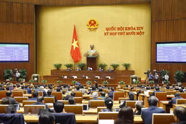 Quốc hội thông qua Nghị quyết phê chuẩn danh sách Phó Chủ tịch và một số Ủy viên Hội đồng Quốc phòng và An ninh. (Ảnh: Doãn Tấn/TTXVN)