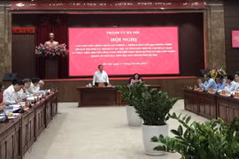 Chủ tịch Hội đồng Lý luận Trung ương, Giám đốc Học viện Chính trị Quốc gia Hồ Chí Minh Nguyễn Xuân Thắng, Trưởng Đoàn Khảo sát phát biểu tại hội nghị. (Ảnh: Tuyết Mai/TTXVN)
