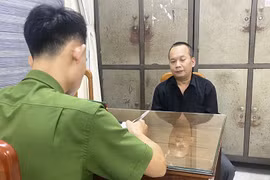 Đối tượng Nguyễn Thanh Tùng tại cơ quan điều tra.
