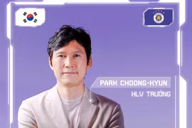 Tân huấn luyện viên trưởng Hà Nội FC, ông Park Choong-kyun. (Ảnh: Hà Nội FC) 