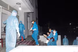 Các công dân được cách ly tập trung tại Khu nhà ở sinh viên (Phường 1, Thành phố Bạc Liêu). (Ảnh: Chanh Đa/TTXVN)