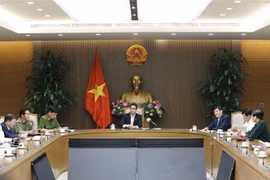 Phó Thủ tướng Vũ Đức Đam, Trưởng Ban Chỉ đạo Quốc gia phòng, chống dịch bệnh COVID-19 chủ trì cuộc họp. (Ảnh: Dương Giang/TTXVN)