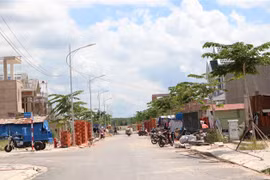 Khu tái định cư Lộc An-Bình Sơn, tháng 10/2021. (Ảnh: Công Phong/TTXVN)