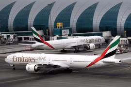 Hoạt động khai thác của các Hãng hàng không Emirates tại Việt Nam bị ảnh hưởng do xung đột Trung Đông. (Nguồn: reuters.com)