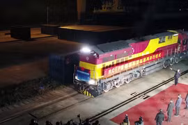 Tàu hàng đầu tiên của Trung Quốc tới Việt Nam sau khi RCEP có hiệu lực