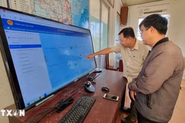 Hoạt động của tàu cá trên biển có gắn thiết bị giám sát hành trình được giám sát chặt chẽ tại Chi cục Thủy sản tỉnh Ninh Thuận. (Ảnh: Nguyễn Thành/TTXVN)