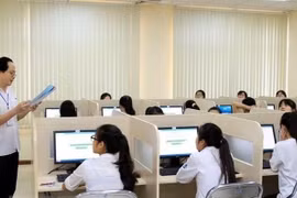 Thi hay xét tuyển vào lớp 10: Cần công bằng, giảm áp lực cho thí sinh