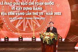 Toàn cảnh lễ trao Giải Báo chí Toàn quốc về Xây dựng Đảng lần VII