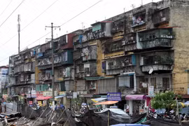 Chung cư cũ. (Ảnh minh họa. Nguồn: TTXVN)