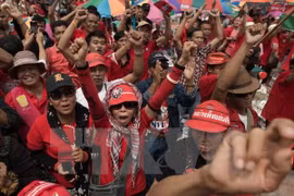 Phe Áo đỏ ở Thái Lan. (Nguồn: AFP/TTXVN)