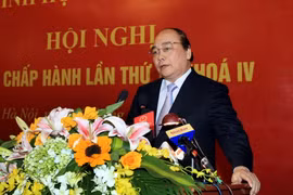 Phó Thủ tướng Chính phủ Nguyễn Xuân Phúc phát biểu tại hội nghị. (Ảnh: Phạm Kiên/TTXVN)