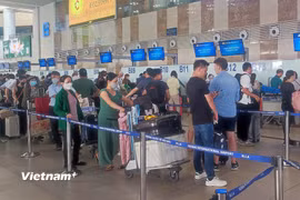 Hàng không tăng trưởng cả về hành khách và hàng hóa dù thiếu hụt máy bay. (Ảnh: Việt Hùng/Vietnam+)