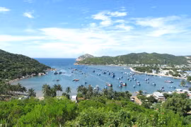 Phong cảnh vịnh Vĩnh Hy, Ninh Thuận. (Ảnh: Nguyễn Thành/TTXVN)