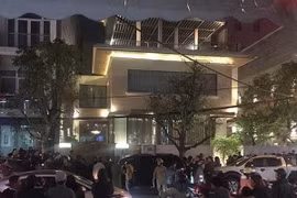 Khám nhà đối tượng Phan Văn Anh Vũ, tức Vũ Nhôm (Nguồn: CTV)