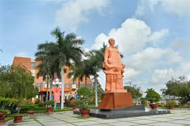 Bảo tàng Hồ Chí Minh chi nhánh Bình Thuận được xây dựng liền kề trường Dục Thanh vào năm 1983. (Ảnh: Nguyễn Thanh/TTXVN)