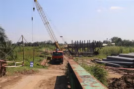 Một công trường thi công bị bỏ dở. Ảnh minh họa. (Ảnh: Minh Trí/TTXVN)