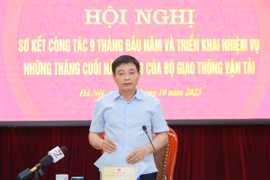 Bộ trưởng Bộ Giao thông Vận tải Nguyễn Văn Thắng chỉ đạo tại Hội nghị triển khai nhiệm vụ trọng tâm những tháng cuối năm 2023 của Bộ Giao thông Vận tải vào sáng ngày 11/10. (Ảnh: Việt Hùng/Vietnam+)