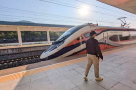 Tuyến đường sắt tốc độ cao của nước Lào. (Ảnh: Việt Hùng/Vietnam+)
