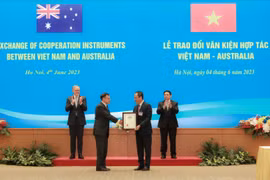 Vietnam Airlines công bố khai trương đường bay thẳng giữa Hà Nội và Melbourne trước sự chứng kiến của Thủ tướng Chính phủ Phạm Minh Chính và Thủ tướng Australia Anthony Albanese. (Ảnh: CTV/Vietnam+).