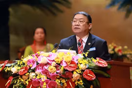 Ông Thào Xuân Sùng, Chủ tịch BCH Trung ương Hội Nông dân Việt Nam khóa VII đọc diễn văn Bế mạc đại hội. (Ảnh: Hoàng Hùng/TTXVN)