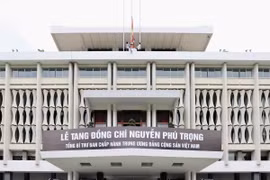 Lễ Quốc tang Tổng Bí thư Nguyễn Phú Trọng tại khu vực phía Nam diễn ra tại Hội trường Thống Nhất (số 135 Nam Kỳ Khởi Nghĩa, phường Bến Thành, Quận 1, Thành phố Hồ Chí Minh). (Ảnh: Hồng Giang/TTXVN)