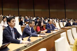 Chủ tịch Quốc hội Vương Đình Huệ phát biểu bế mạc kỳ họp. (Ảnh: Văn Điệp/TTXVN)