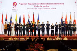 Việt Nam tham gia ý kiến tháo gỡ vướng mắc đàm phán RCEP