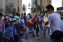 Tân cảnh sát trưởng Hong Kong kêu gọi ủng hộ khôi phục trật tự