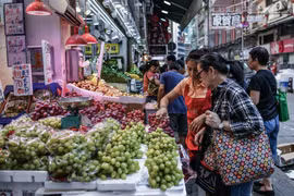 Hong Kong chính thức rơi vào suy thoái kinh tế sau 10 năm