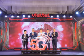 Viettel công bố thử nghiệm thành công dịch vụ mạng di động 5G dùng riêng (5G Private Mobie Network - 5G PMN) cho nhà máy Pegatron tại Hải Phòng. (Ảnh: PV/Vietnam+)