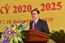 Bí thư Thành ủy Hà Nội Vương Đình Huệ phát biểu chỉ đạo Đại hội. (Nguồn: TTXVN)