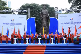 Lễ đếm ngược 1 năm tới SEA Games 31 (khởi động đồng hồ đếm ngược). (Ảnh: Thành Đạt/TTXVN) 