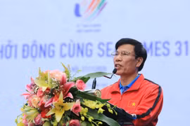 Bộ trưởng Bộ Văn hóa Thể thao và Du lịch Nguyễn Ngọc Thiện, Chủ tịch Ủy ban Olympic Việt Nam, Trưởng ban Chỉ đạo Sea Games 31 phát biểu khởi động chương trình. (Ảnh: Thành Đạt/TTXVN)