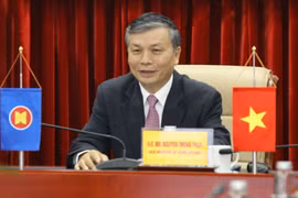 Thứ trưởng Bộ Nội vụ Nguyễn Trọng Thừa chủ trì tại điểm cầu Hà Nội (Việt Nam). (Ảnh: Văn Điệp/TTXVN)