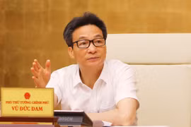 Phó Thủ tướng Vũ Đức Đam, Trưởng Ban Chỉ đạo chủ trì phiên họp. (Ảnh: Lâm Khánh/TTXVN)