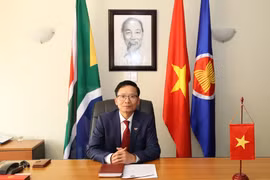Đại sứ Việt Nam tại Nam Phi Hoàng Văn Lợi - Chủ tịch Ủy ban ASEAN tại Pretoria (APC) 2020. (Ảnh: Phi Hùng/TTXVN)
