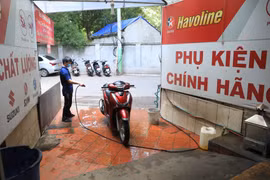 Hà Nội: Hình ảnh các dịch vụ, hoạt động tái xuất sau chuỗi giãn cách 