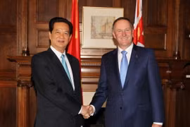 Thủ tướng Nguyễn Tấn Dũng hội đàm cùng Thủ tướng John Key trong chuyến thăm New Zealand. (Ảnh: TTXVN)