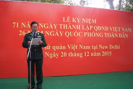 Đại tá Phạm Thanh Lượng, Tùy viên Quốc phòng Việt Nam tại Ấn Độ phát biểu tại buổi lễ. (Ảnh: Huy Bình-Đăng Chính/Vietnam+)