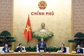 Thủ tướng Nguyễn Xuân Phúc chủ trì hội nghị. (Ảnh: Thống Nhất/TTXVN)